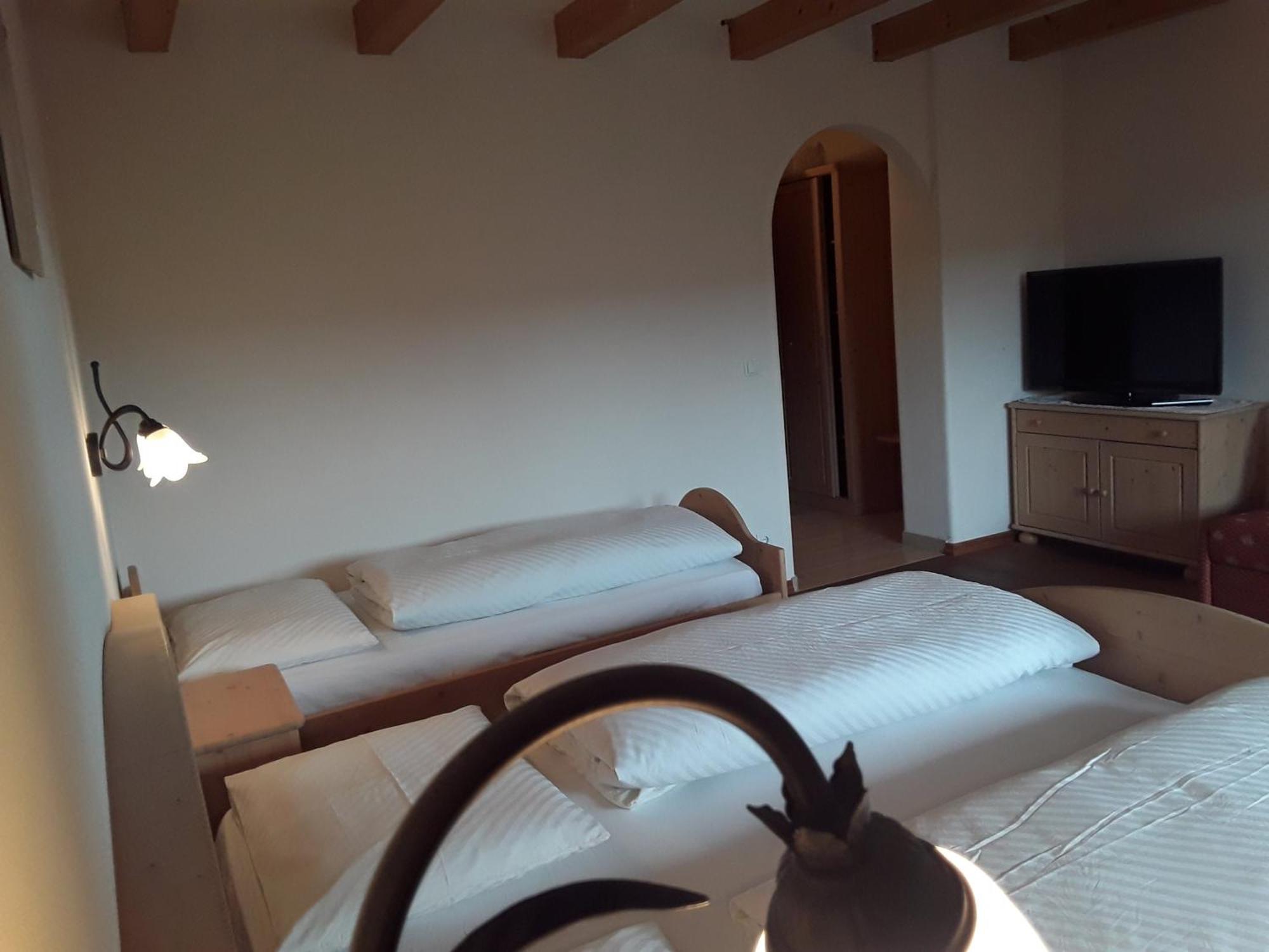 Pension Marchnerhof Теренто Екстериор снимка